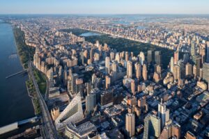 Bjarke Ingels a New York: ecco le immagini del suo primo cantiere firmato BIG a Manhattan, pronto per l’autunno 2016