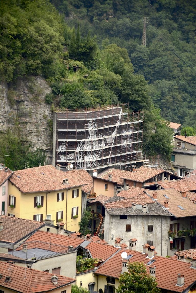 Minerva, il wallpainting di Ozmo aBreno, in Valle Camonica, realizzato nel 2015