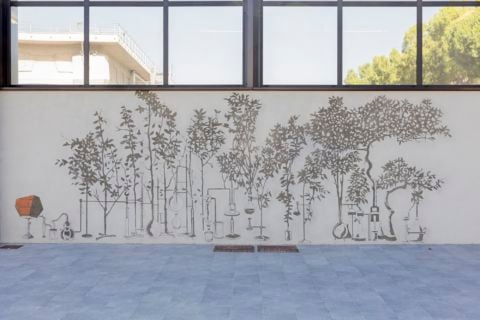Andrea Mastrovito, Vitriol, 2016 - uno dei murales realizzati per gli stabilimenti Angelini, Ancona