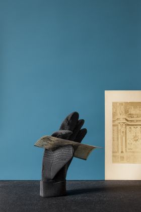 Francesca Rivetti, 3760 Black Glove, Negative and Grotesque Old Print, 2016 © Francesca Rivetti, courtesy Viasaterna