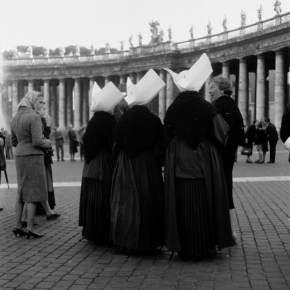 Georgina Masson, Piazza San Pietro, Rome, 1950–65 - Photographic Archive, American Academy in Rome