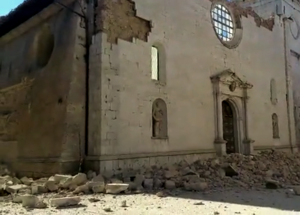 I danni alla concattedrale di Santa Maria Argentea