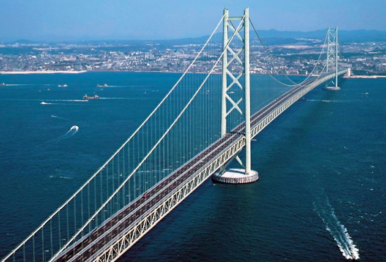 L'Akashi Kaikyō Bridge di Satoshi Kashima, in Giappone
