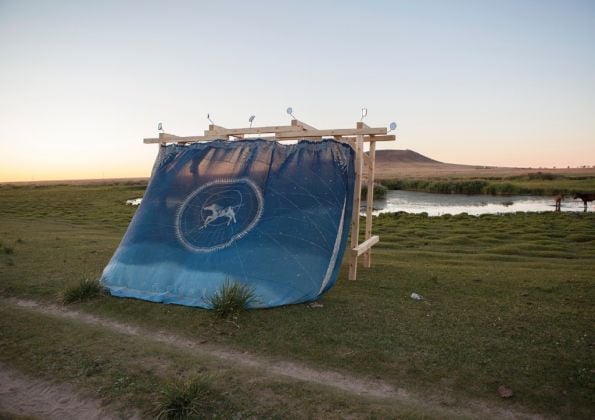 Land Art Mongolia Biennale – Lisa Batacchi – Installazione site specific e performance – photo credits Lisa Batacchi