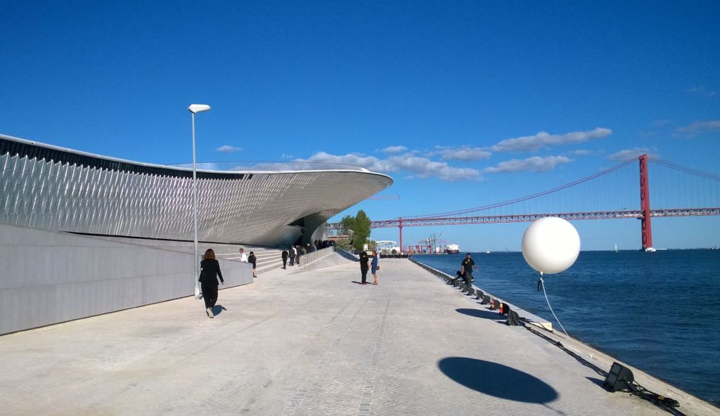 Lisbona apre il nuovo museo MAAT. Le immagini in anteprima