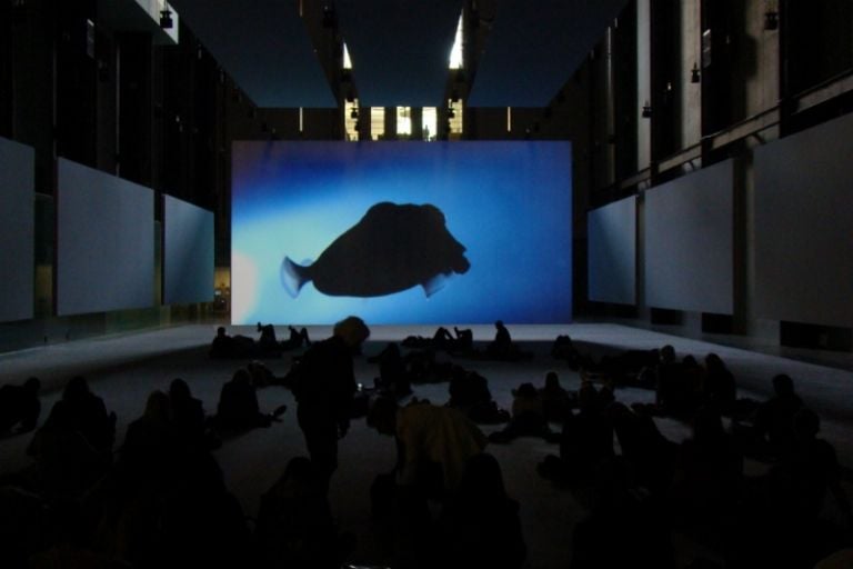 Philippe Parreno Anywhen 2016. Veduta dellinstallazione Turbine Hall Tate Modern Londra 12 800x533 800x533 London Updates: l’installazione biodinamica di Philippe Parreno alla Turbine Hall della Tate Modern