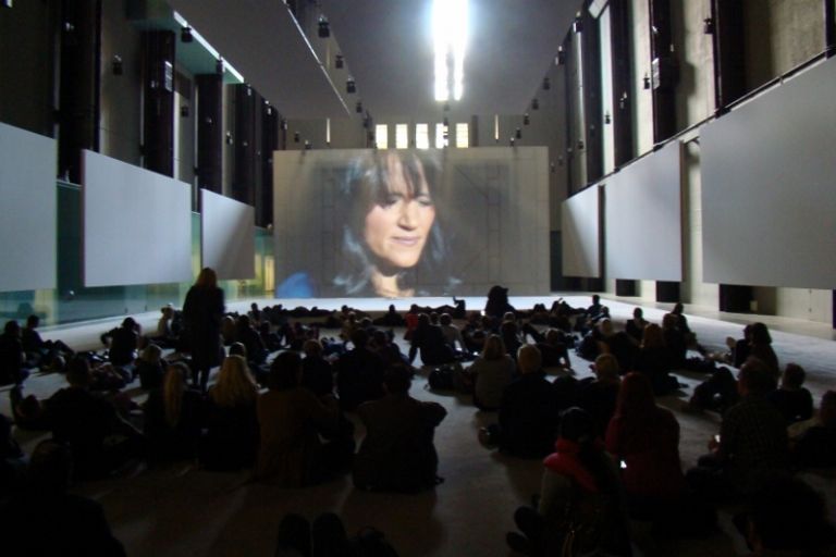 Philippe Parreno, Anywhen, 2016. Veduta dell'installazione, Turbine Hall, Tate Modern, Londra. Courtesy Tate