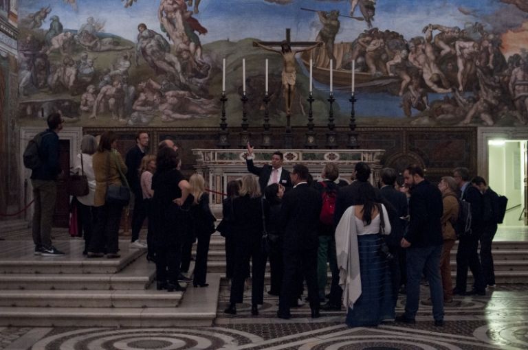 Roma, Piazza San Pietro. La nuova illuminazione di Osram. Foto Ofelia Sisca