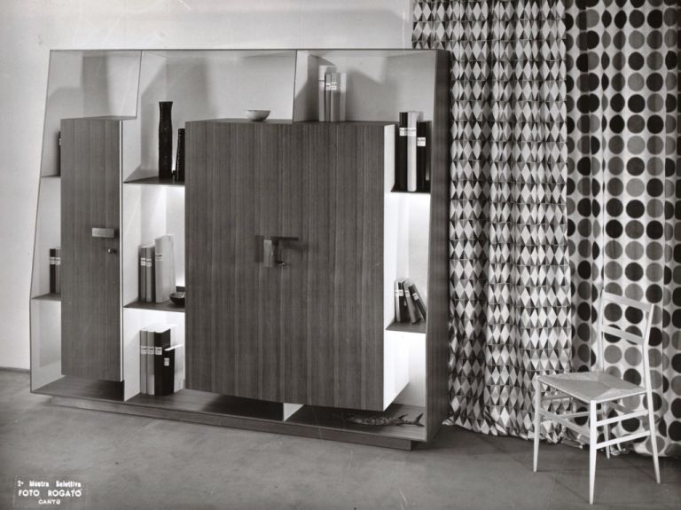 Seconda Selettiva, 1957. Gio Ponti , camera da letto presentata fuori concorso. Esecuzione Galleria Mobili d'Arte, Cantù. Foto Rogato
