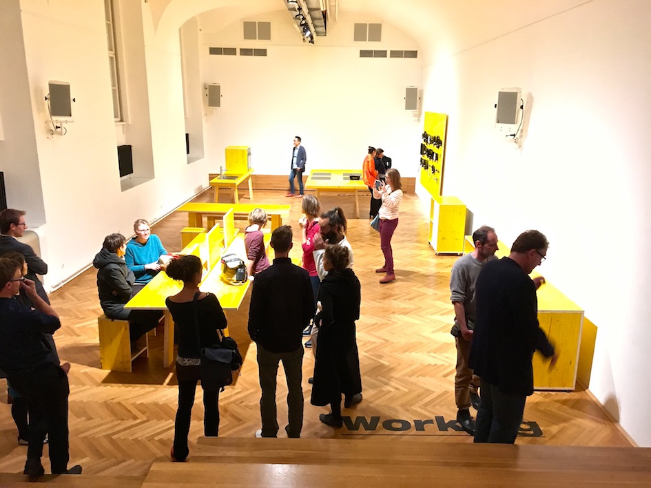Vienna Design Week. Presentati al museo MAK gli arredi per migranti del gruppo EOOS