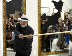 La nuova performance di Michelangelo Pistoletto in streaming da Parigi