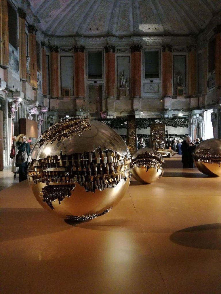 Arnaldo Pomodoro, Palazzo Reale, Milano