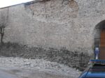 Crolli alle mura urbiche, Norcia (foto Massimo Mattioli)