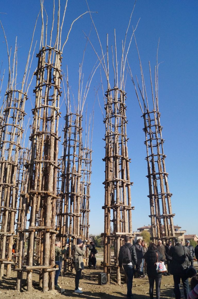 Giuliano Mauri, Cattedrale Vegetale, Lodi