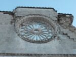 Il rosone della chiesa di San Francesco, Norcia (foto Massimo Mattioli)