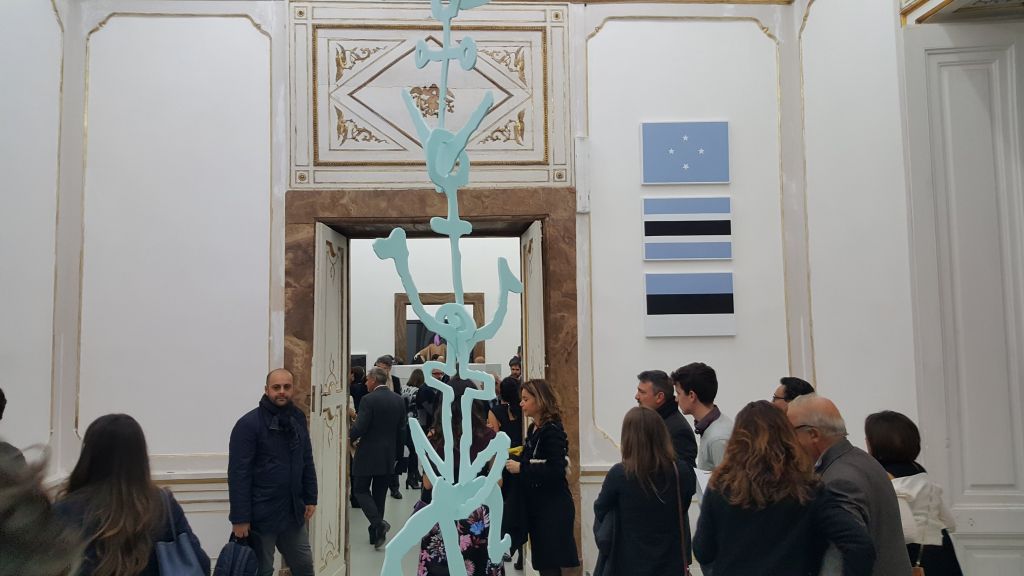 La Galleria Alfonso Artiaco compie 30 anni a Napoli. Ecco chiccera a festeggiare a Palazzo de Sangro di Vietri