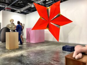 Miami Updates: immagini dalla preview di Art Basel Miami Beach. Ecco i 12 migliori stand