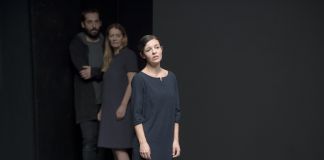 Daria Deflorian & Antonio Tagliarini, Il cielo non è un fondale - photo © Elizabeth Carecchio