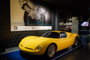 Ancora auto, arte e design. Una mostra al Museo dell’Automobile di Torino racconta “l’aspirante pittore” Giugiaro