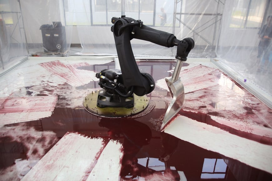 Can’t Help Myself, la prima opera d’arte robotica del Guggenheim di New York