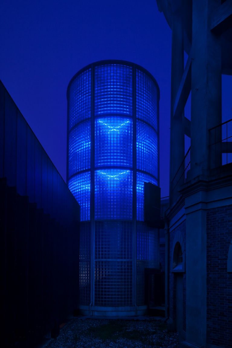 Jacques Toussaint, L’Esprit des Lieux, Torri dell’Acqua di Budrio. Installazione permanente dono dell’artista alla Fondazione Cocchi. Foto di Matteo Cirenei