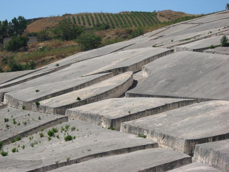 Il Grande Cretto di Burri a Gibellina Vecchia, foto Andrea Lodi by Flickr