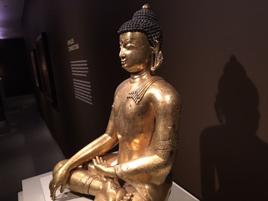 Cosa c’è di più immersivo del vento? Al Rubin Museum di New York quello tibetano diventa arte