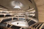 La Elbphilharmonie di Herzog & De Meuron (foto Iwan Baan)