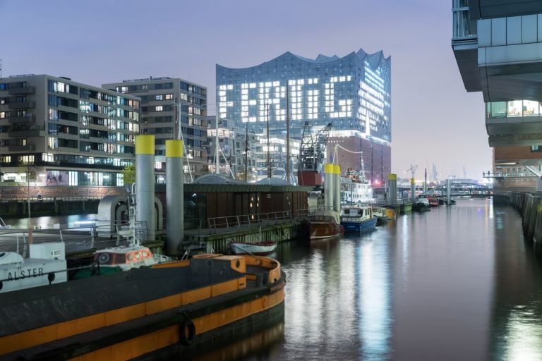 La Elbphilharmonie di Herzog & De Meuron (foto Iwan Baan)