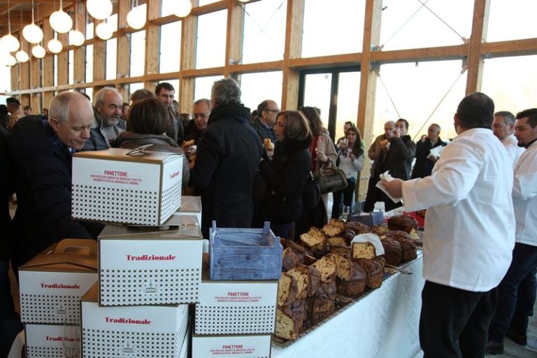 La presentazione della mensa scolastica di Amatrice progettata da Stefano Boeri