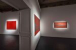 Matteo Montani. Racconto Rosso. Exhibition view at L'Attico, Roma 2016. Photo Sebastiano Luciano