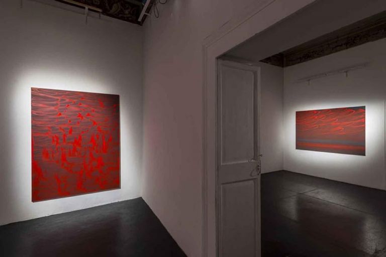 Matteo Montani. Racconto Rosso. Exhibition view at L'Attico, Roma 2016. Photo Sebastiano Luciano