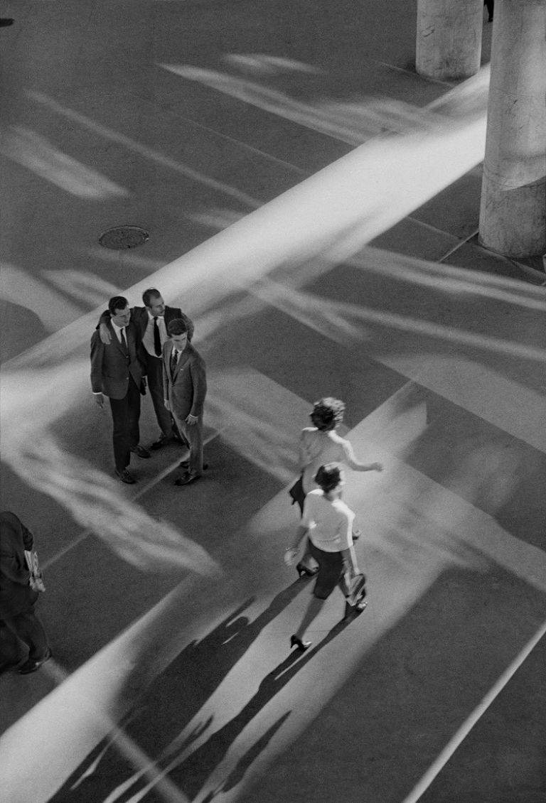 Ministry of Health, planned by architect Oscar Niemeyer. Rio de Janeiro, Brazil, 1960 © René Burri Magnum Photos