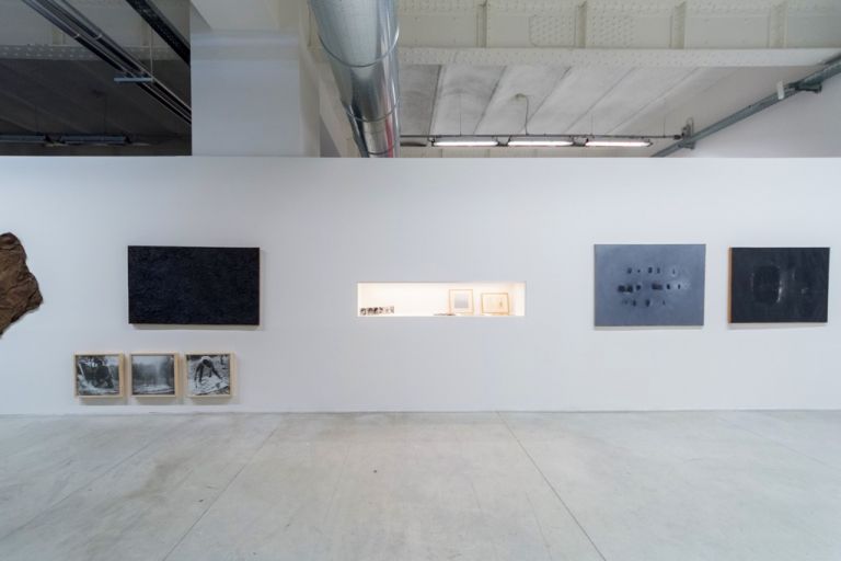 Modernità non allineata - Gruppo Gorgona - opere di Ivo Gattin, Gorgona, Ɖuro Seder - installation view at FM Centro per l’Arte Contemporanea, Milano 2016