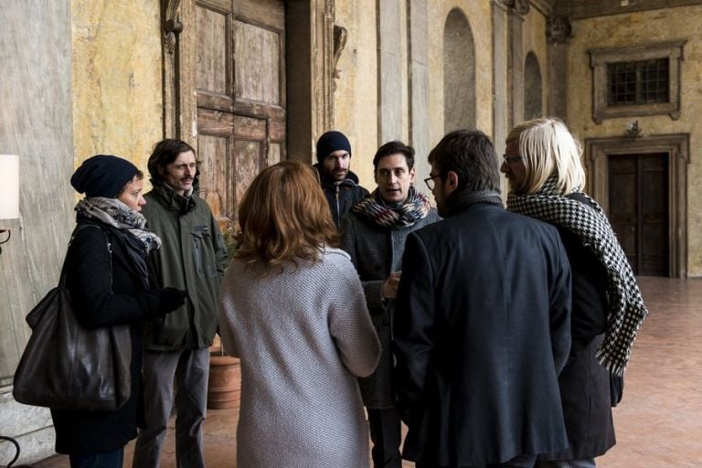 Potatura creativa a Villa Medici, Roma