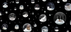 I globi di neve d’artista di Walter Martin e Paloma Muñoz