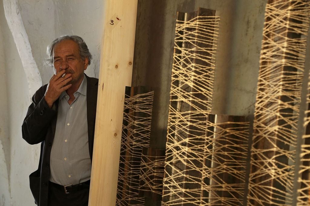 Il mondo dell’arte piange Jannis Kounellis. Il cordoglio sui social