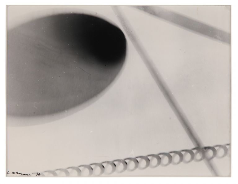 Luigi Veronesi, Senza Titolo, 1936, fotogramma, 18x23,5 cm. Courtesy Galleria 10 A.M. Art, Milano