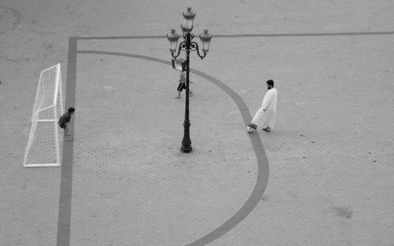 Maider López, Football Field, Biennale d’Arte di Sharjah, 2009