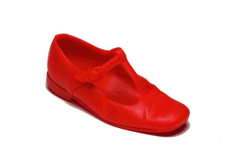 Robert Gober, Untitled (Red Shoe), 1990. Collezione privata