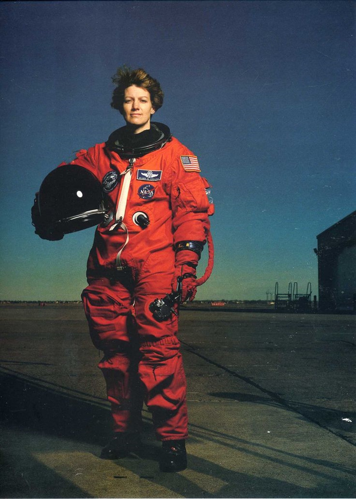 Annie Leibovitz, Women (Astronaut Eileen Collins)