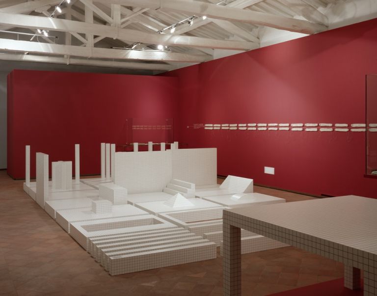 Adolfo Natalini Architettore. Installation view at Fondazione Ragghianti, Lucca 2002-03