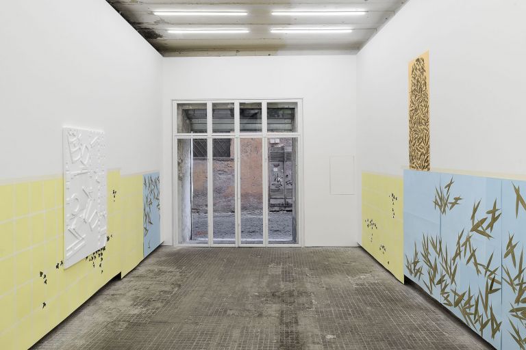 Alek O. L’impero delle luci. Installation view at Frutta Gallery, Roma 2017