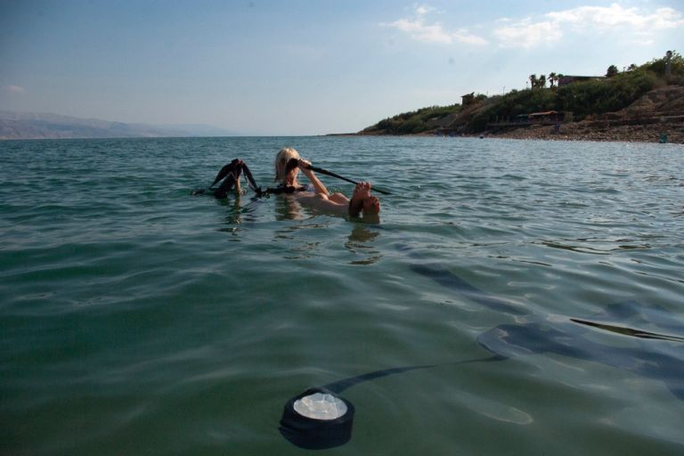 Jennifer West, Dead Sea. Photo Karen Russo