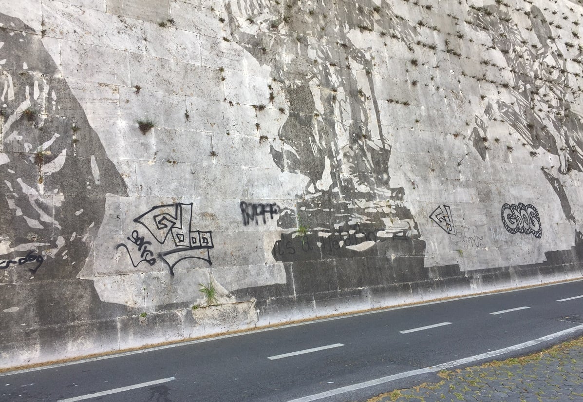 Scritte sul muro di Kentridge a Roma