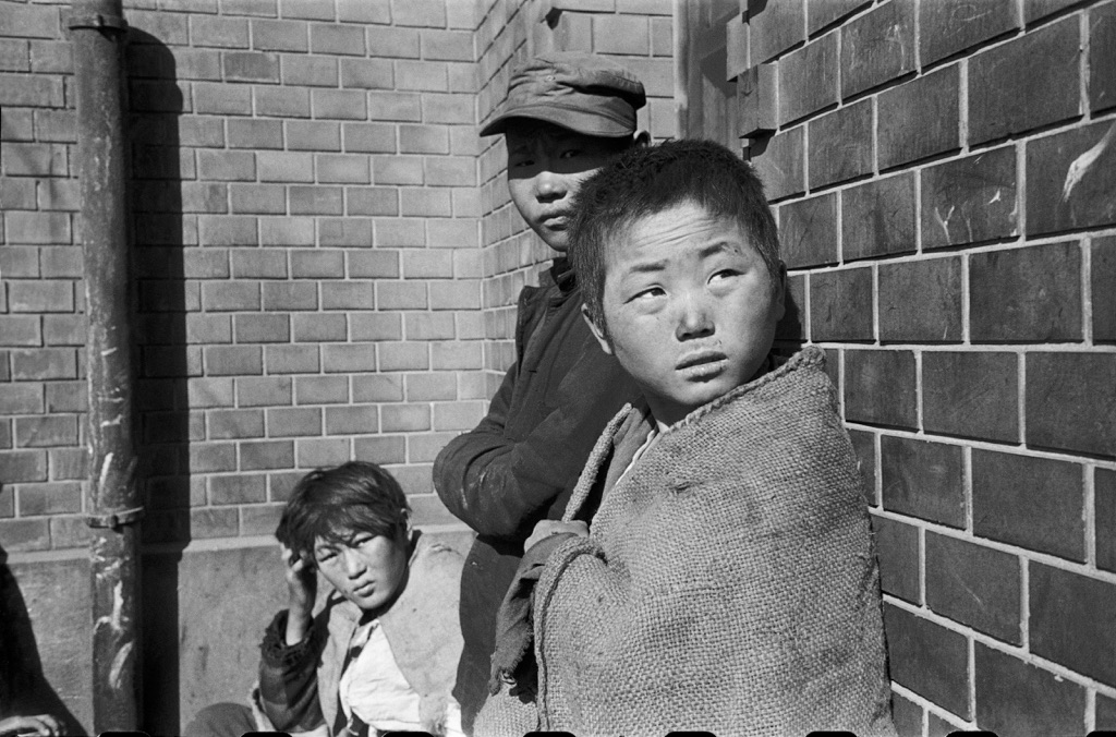 South Corea, Town of Pusan, 1952 © Werner Bischof-Magnum Photos