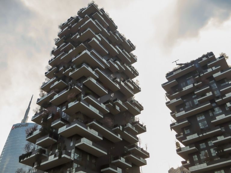 Stefano Boeri Architetti, Bosco Verticale, Milano. Photo Erika Pisa