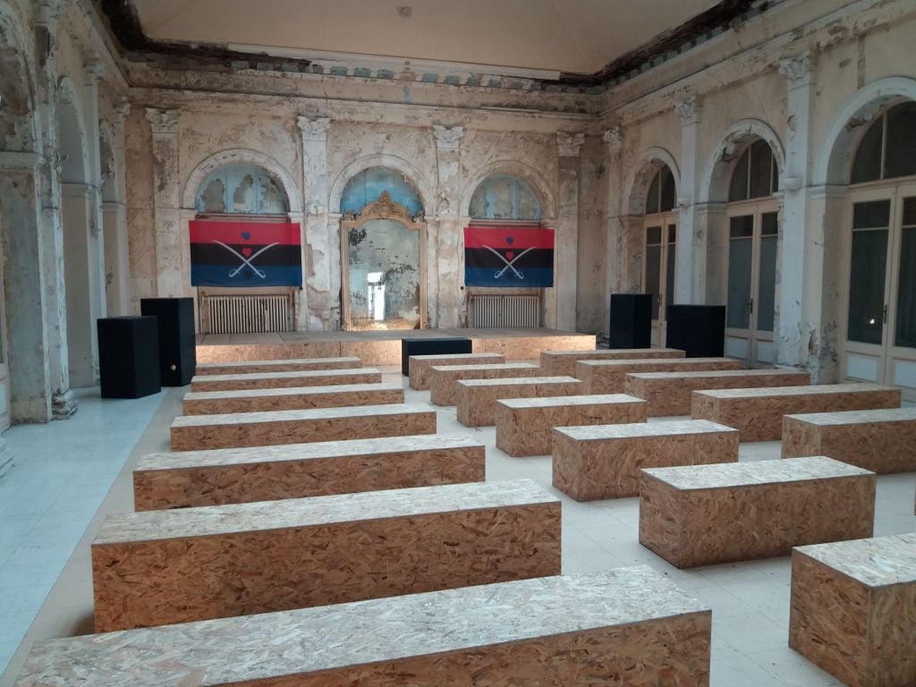 Il prologo della Biennale di Atene. La “contro-documenta” e gli artisti a rischio
