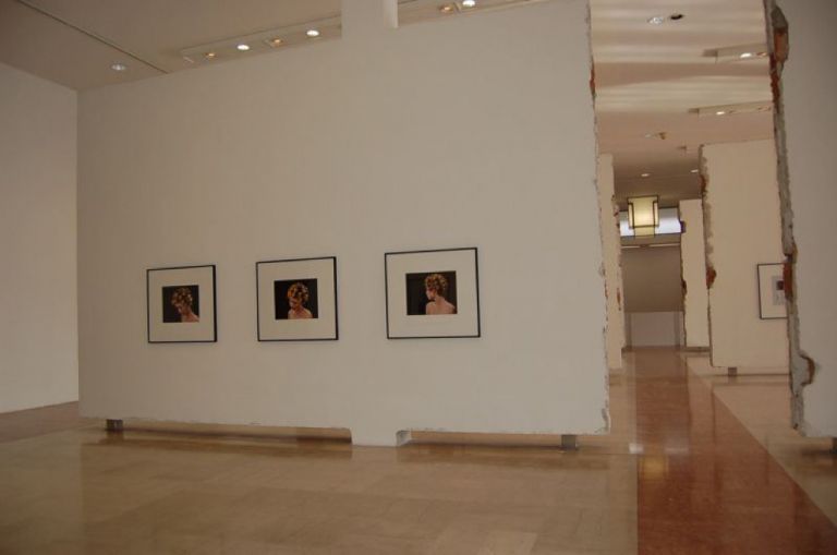 Christopher Williams. For Example. Exhibition view at GAM, Bologna 2007