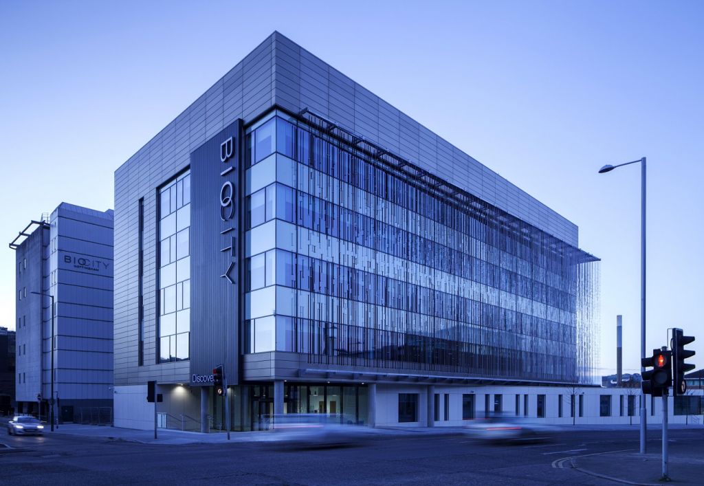 Discovery Building. Arte, architettura e tecnologia per un nuovo centro scientifico a Nottingham